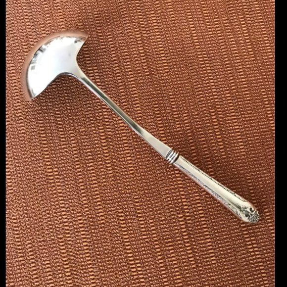 Holmes & Edwards, Lovely Lady, Soup Ladle - Picture 2 of 5